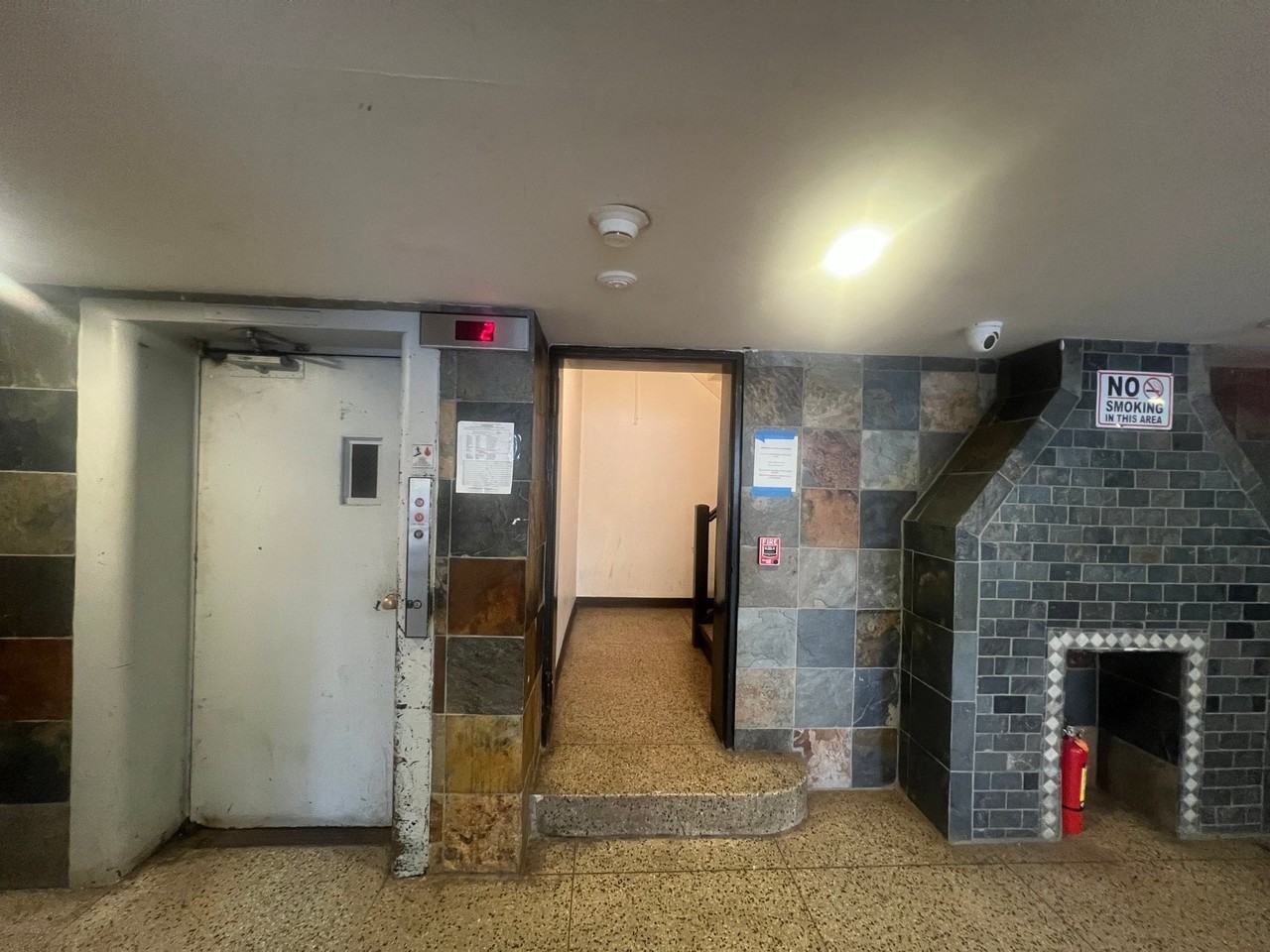 6 Pomona Ave #DD - Photo 5 of 7