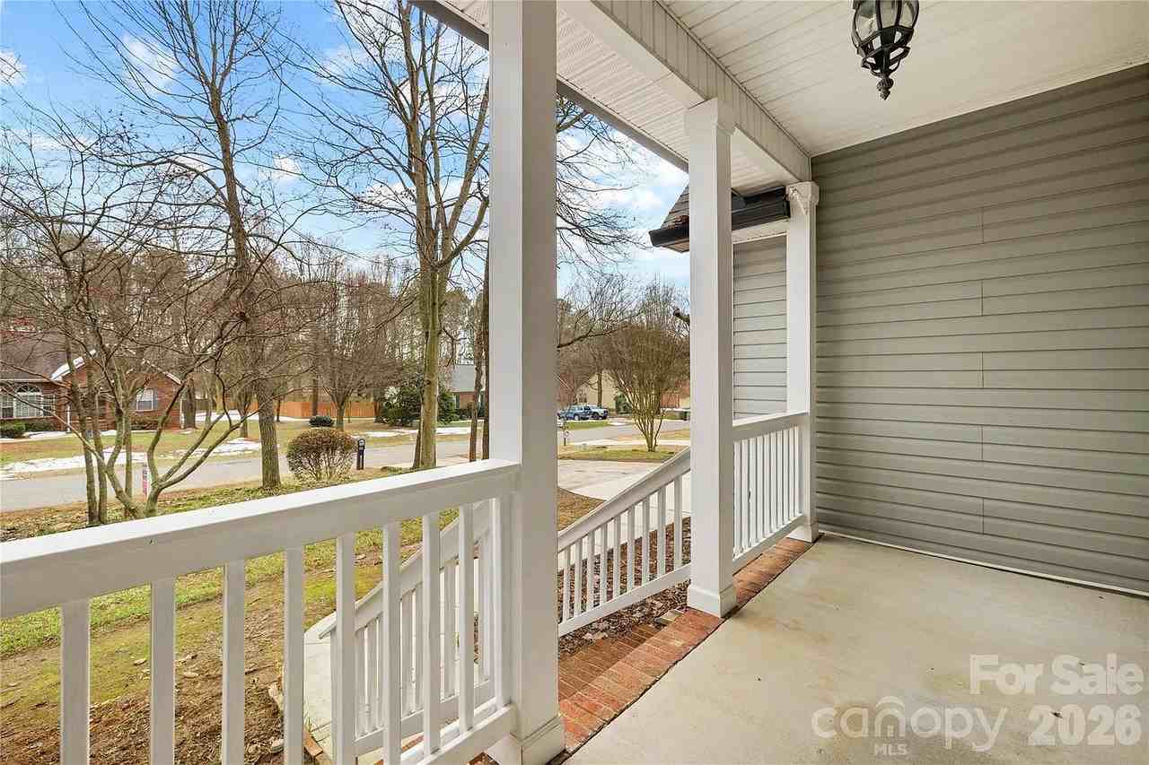 108 Woodstork Cove Dr - Photo 5 of 32
