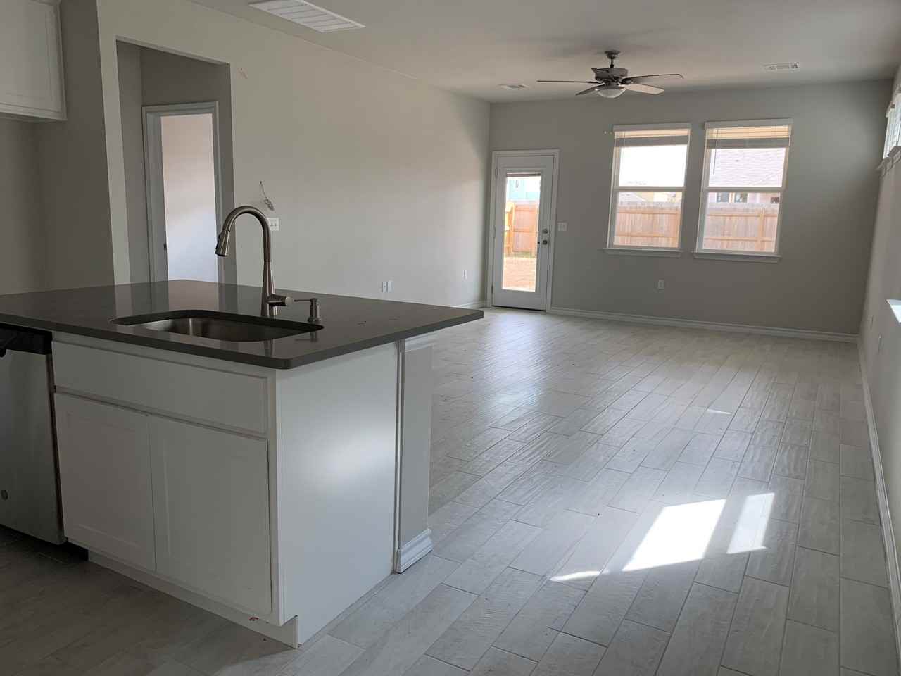 1607 Adobe Walls Way - Photo 2 of 11