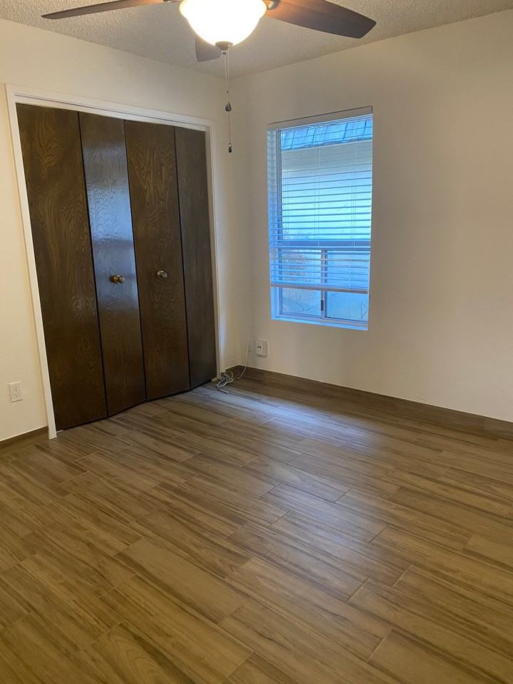742 Theta Cir - Photo 6 of 9