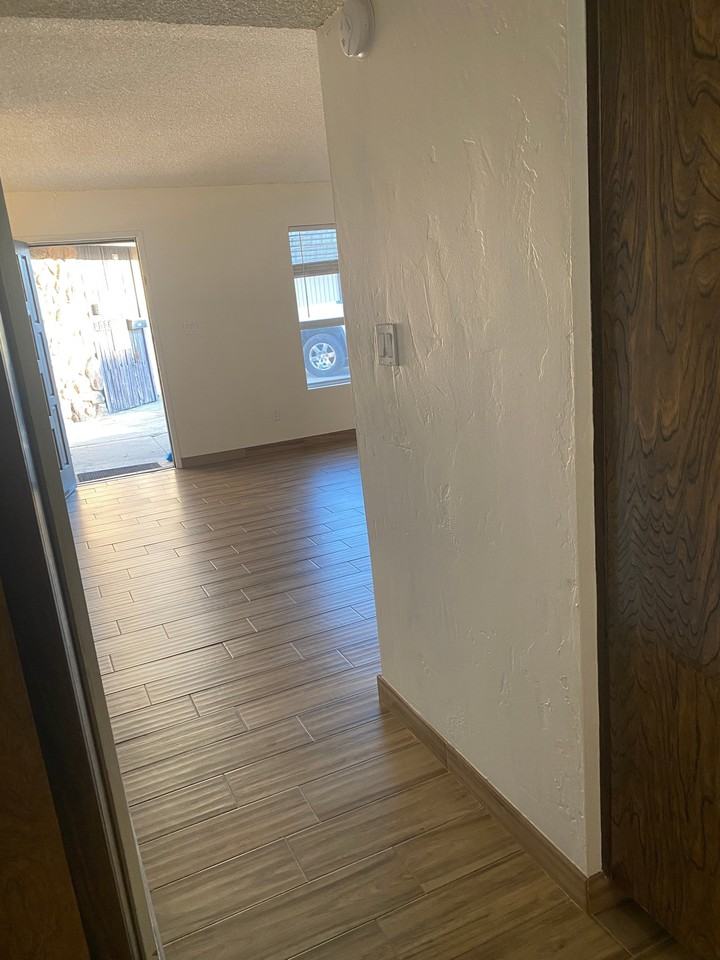 742 Theta Cir - Photo 7 of 9