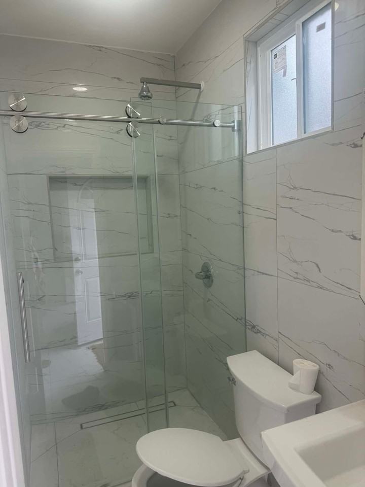 10 Asher St - Photo 6 of 11
