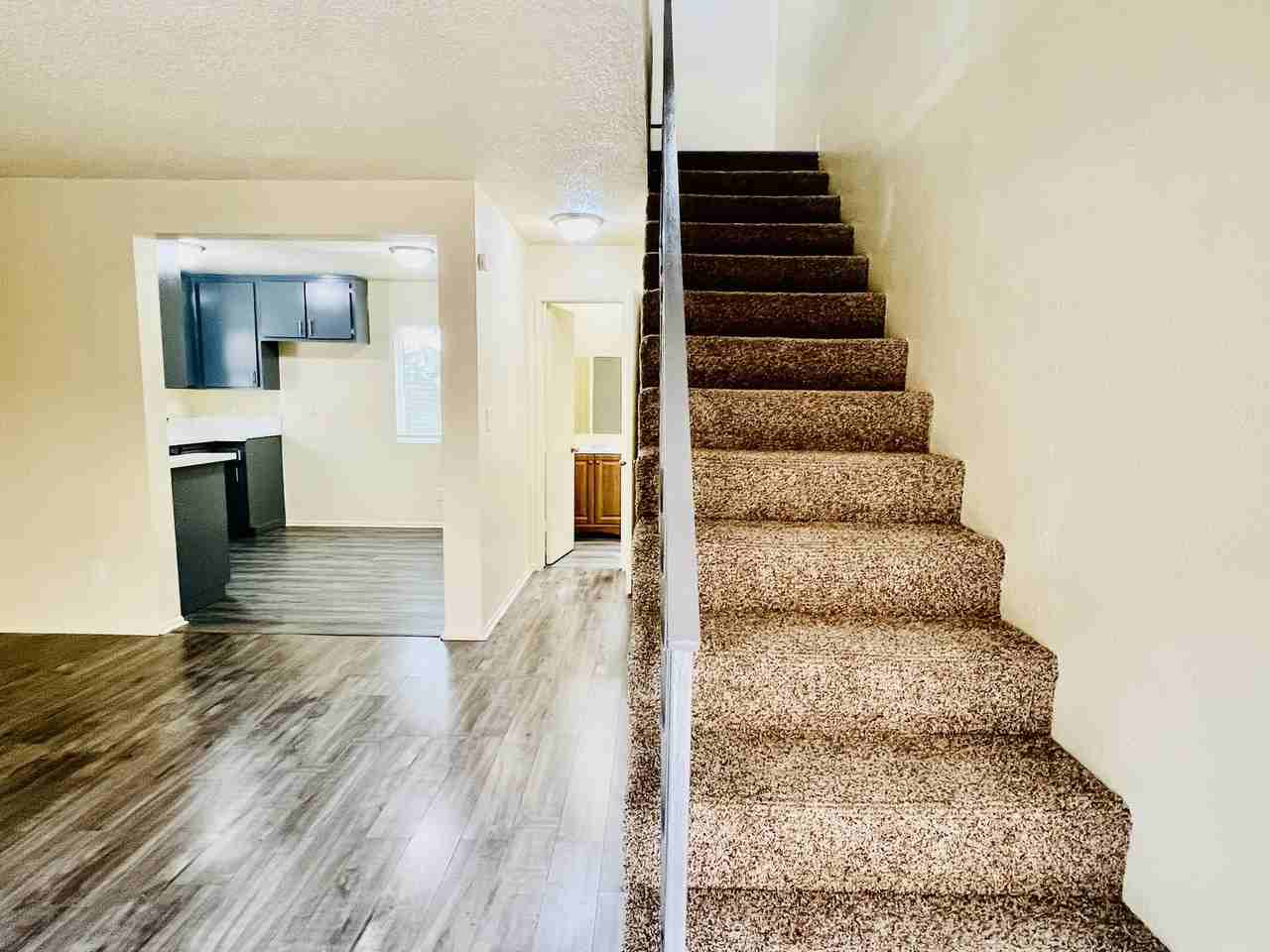 812 S Taylor Ave #3 - Photo 4 of 12