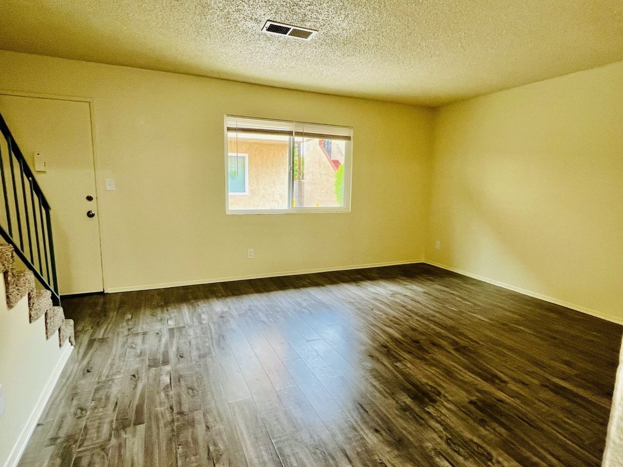812 S Taylor Ave #3 - Photo 5 of 12