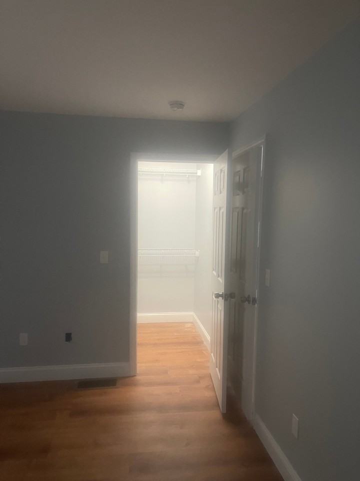 42 Ledge St #1 - Photo 2 of 18