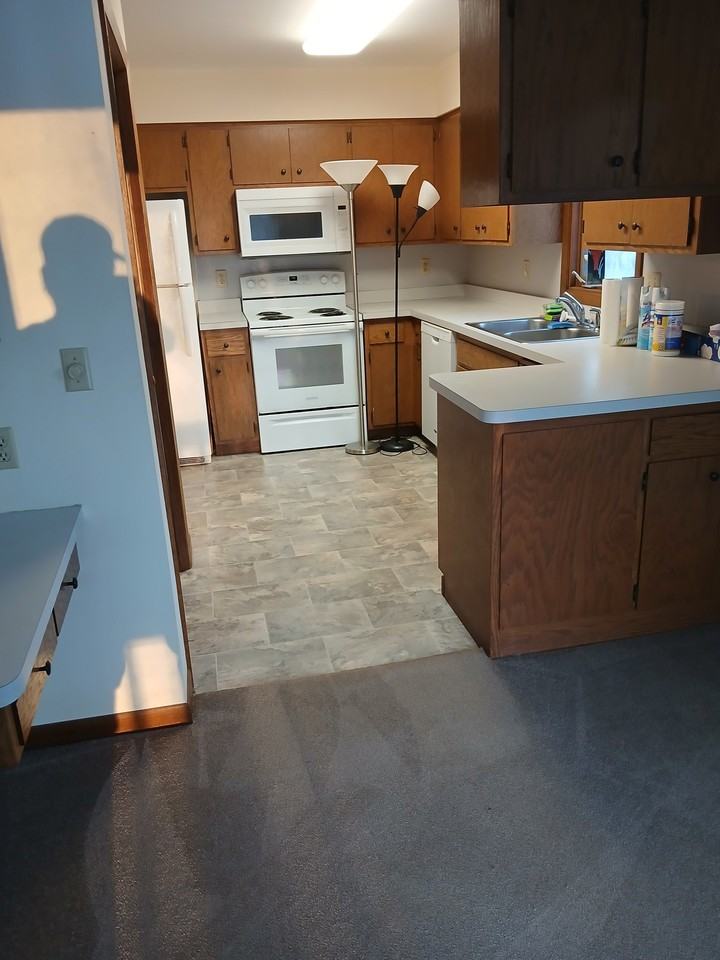 2955 Arcade St - Photo 6 of 20