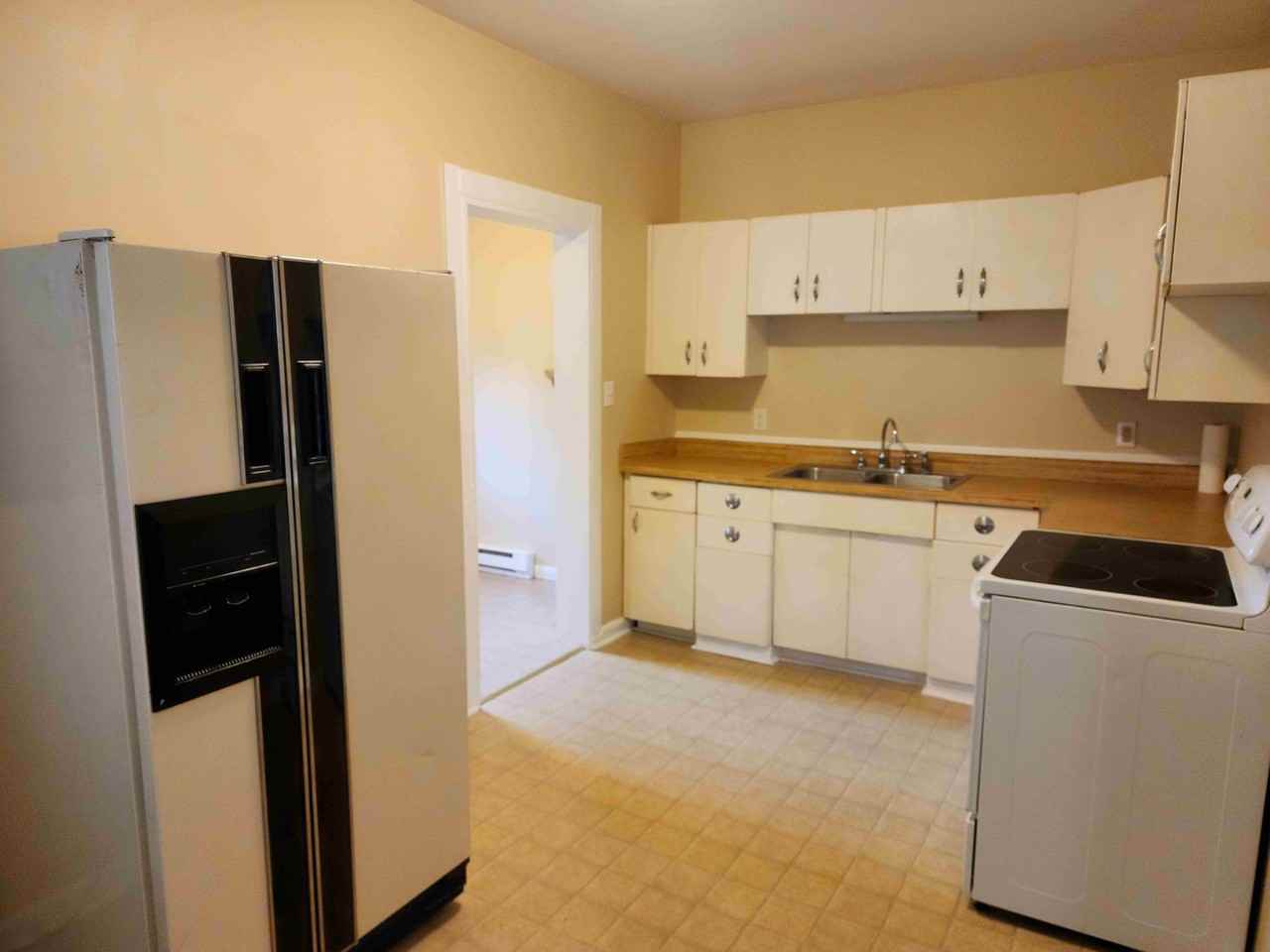 513 3rd St - Photo 5 of 20