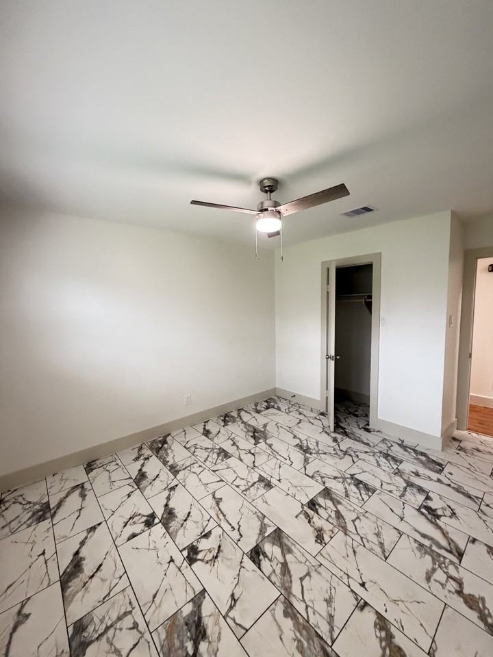 7007 Pine Grove Dr - Photo 4 of 13