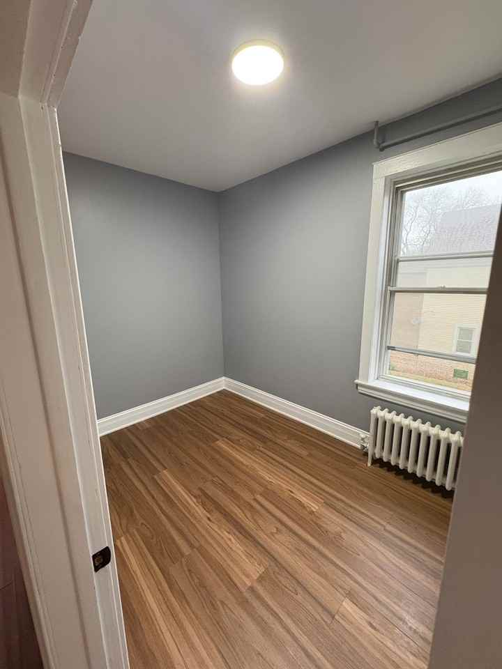 1317 S 51st Ave #2 - Photo 5 of 6