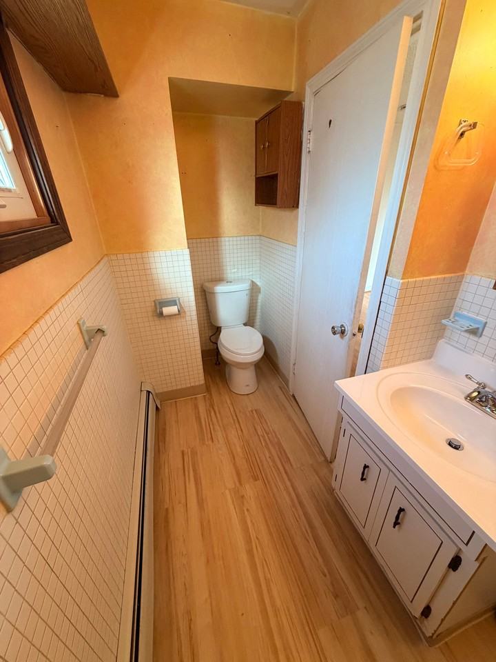 97 Grant St #2W - Photo 3 of 4