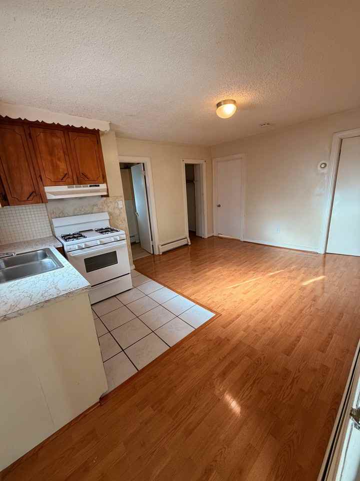 97 Grant St #2W - Photo 4 of 4