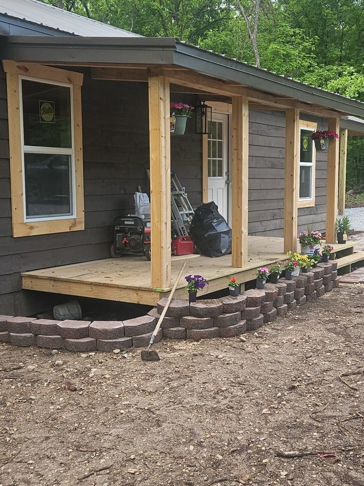 3860 Gardiner Rd - Photo 2 of 15