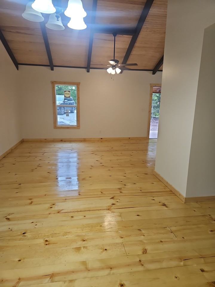3860 Gardiner Rd - Photo 7 of 15