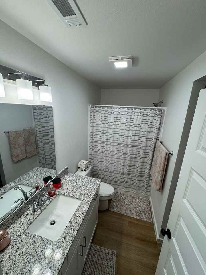 690 Kendra St - Photo 5 of 17