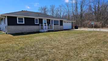 featured image of N1817 Greenville Dr
