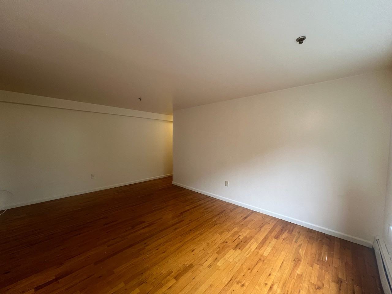 505 Elizabeth Ave #6B - Photo 4 of 9