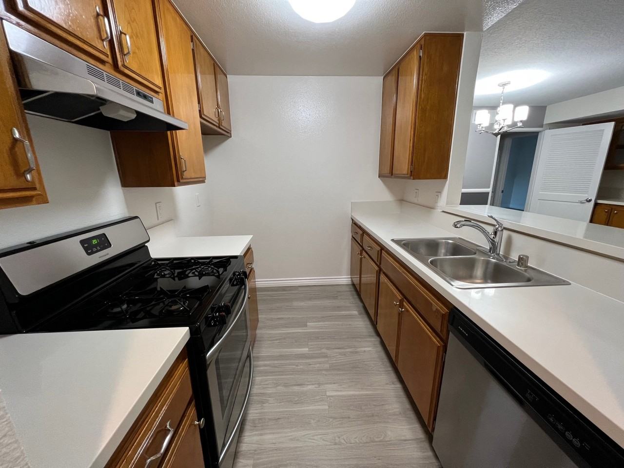 14615 Burbank Blvd #201 - Photo 3 of 20