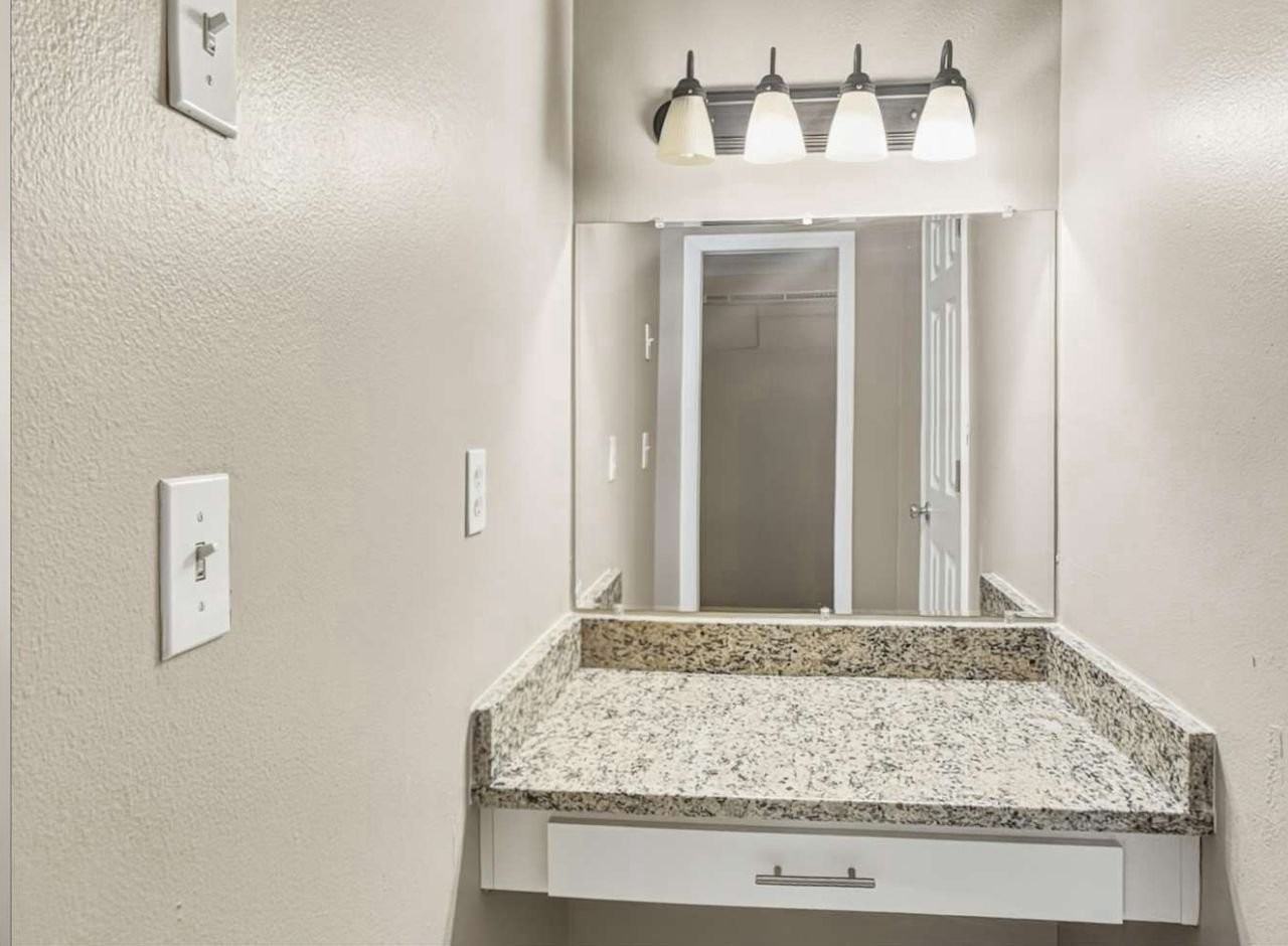 613 Limetree Dr #1 - Photo 5 of 11