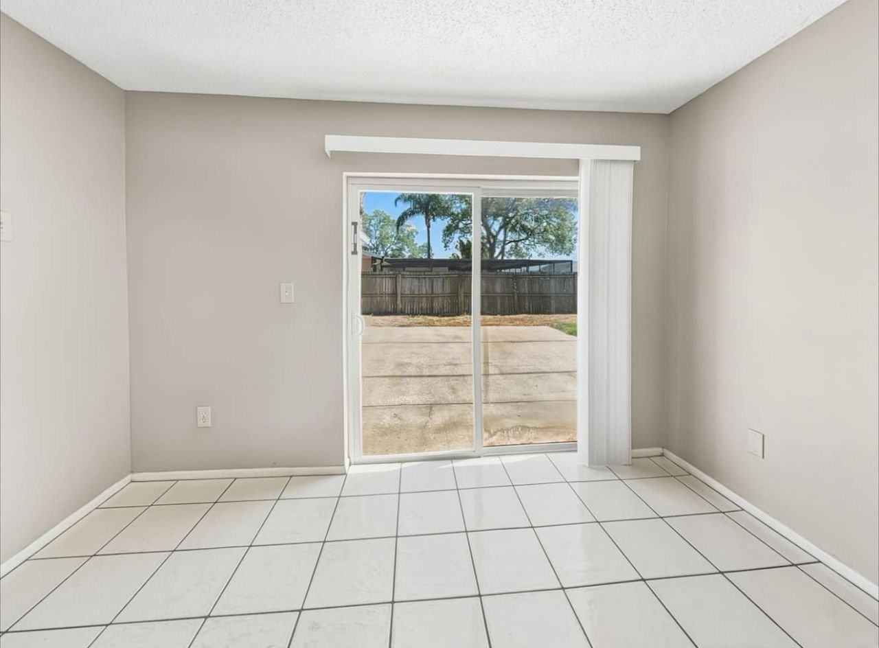 613 Limetree Dr #1 - Photo 7 of 11