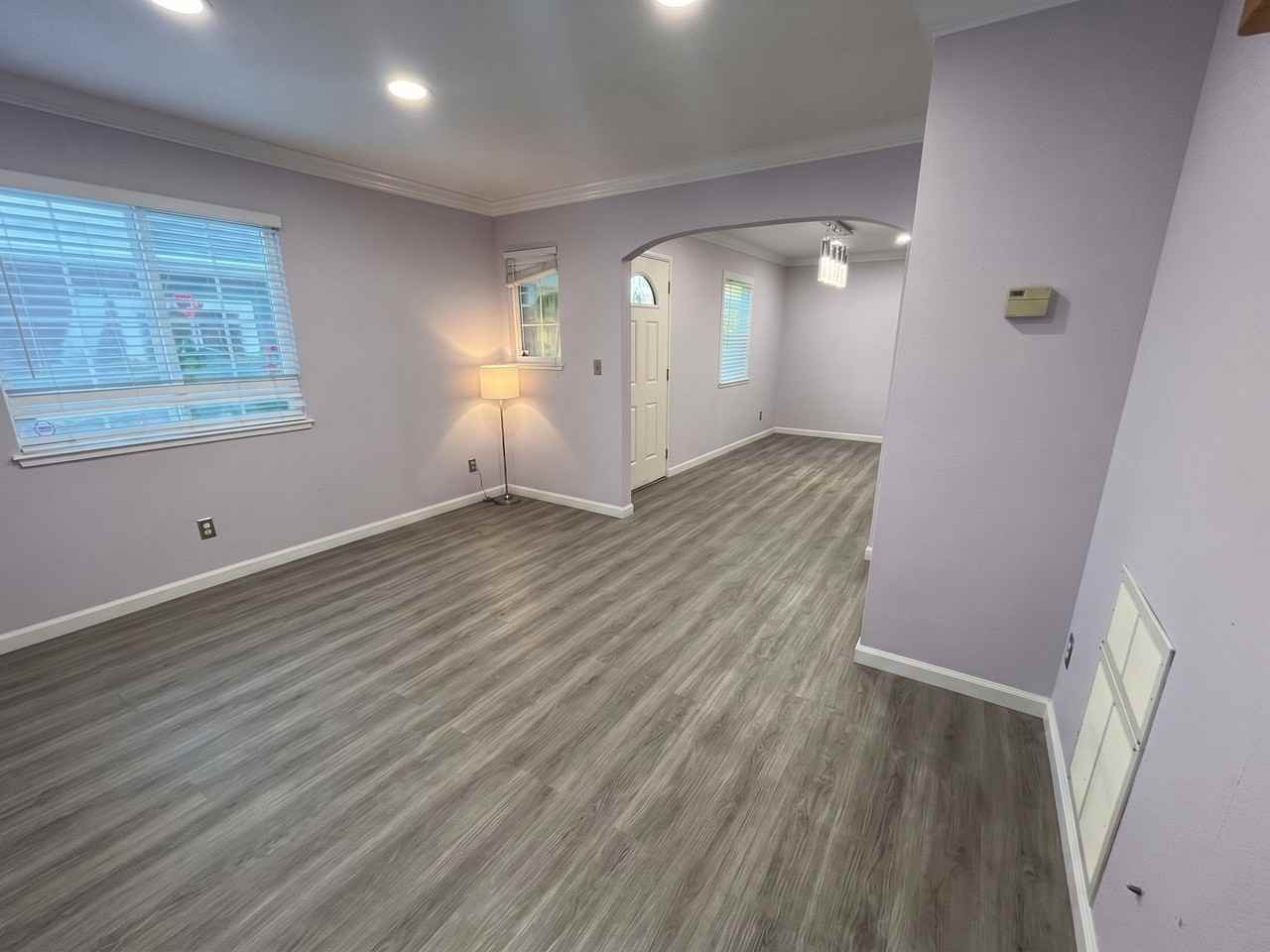 1243 91st Ave - Photo 6 of 10