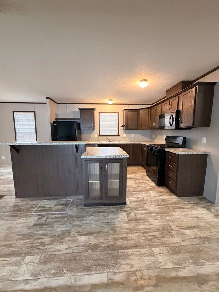 307 Hunters Rill - Photo 2 of 6