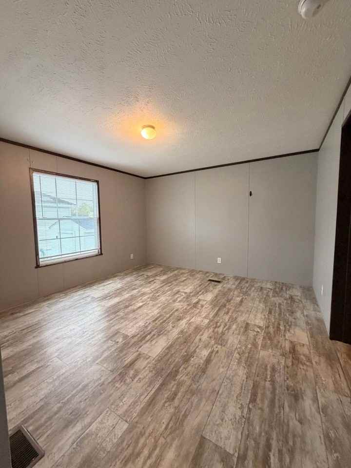 307 Hunters Rill - Photo 3 of 6