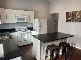 120 E Oak St #B - Photo 1 of 1