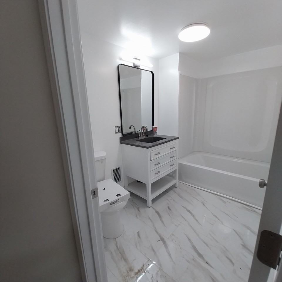 231 Primrose Ave - Photo 4 of 8
