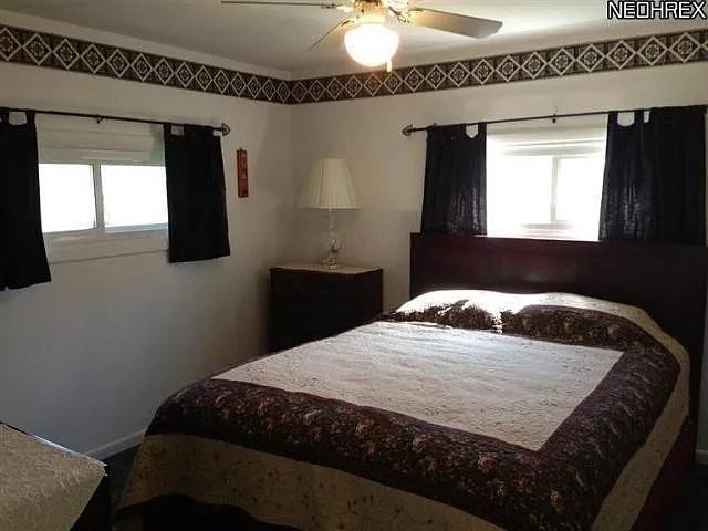 1057 Laverne Dr - Photo 4 of 11