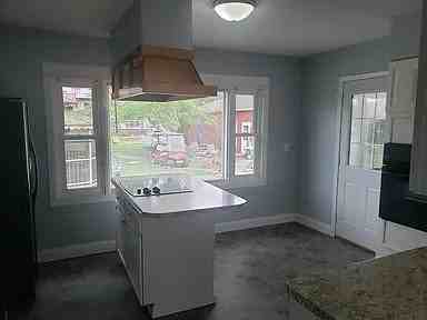 6847 Curran Rd - Photo 3 of 14