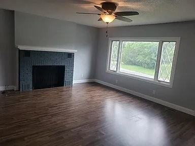 6847 Curran Rd - Photo 6 of 14