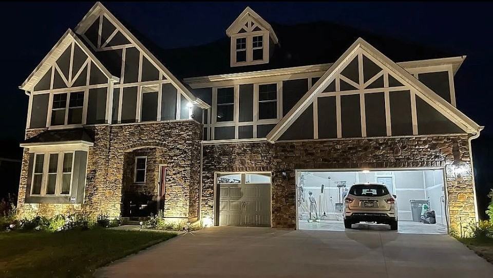 16499 Beverly Dr - Photo 3 of 16