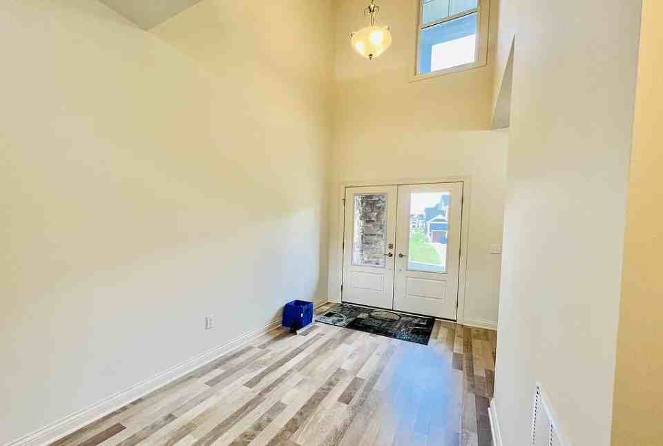 16499 Beverly Dr - Photo 4 of 16