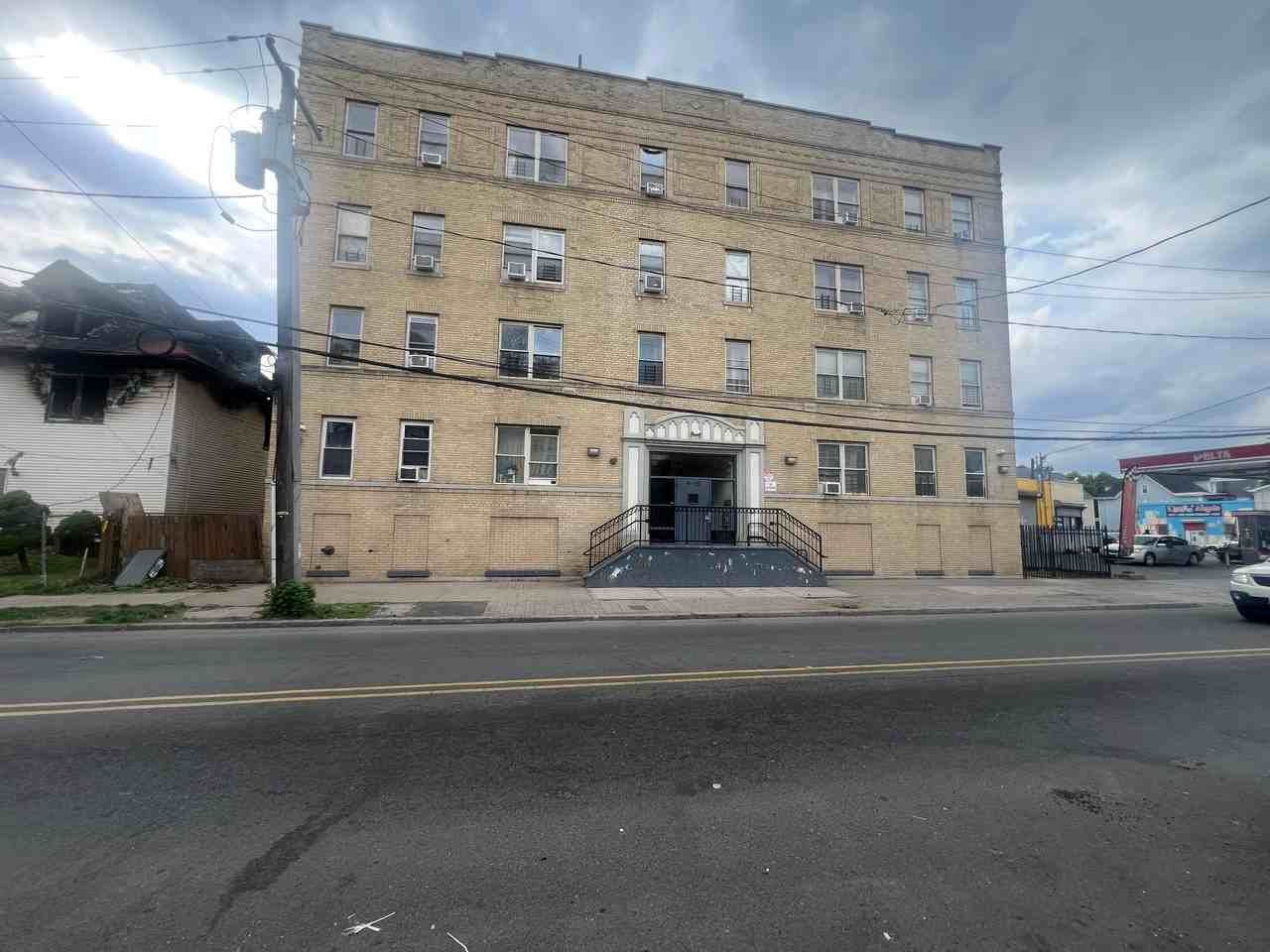 9 Fabyan Pl #3C - Photo 7 of 7