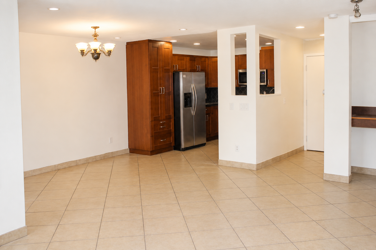 6757 Friars Rd #1 - Photo 4 of 16