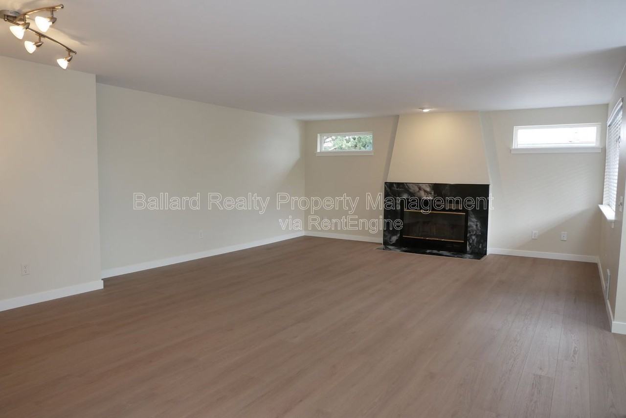 6116 22nd Ave Nw #3 - Photo 5 of 27
