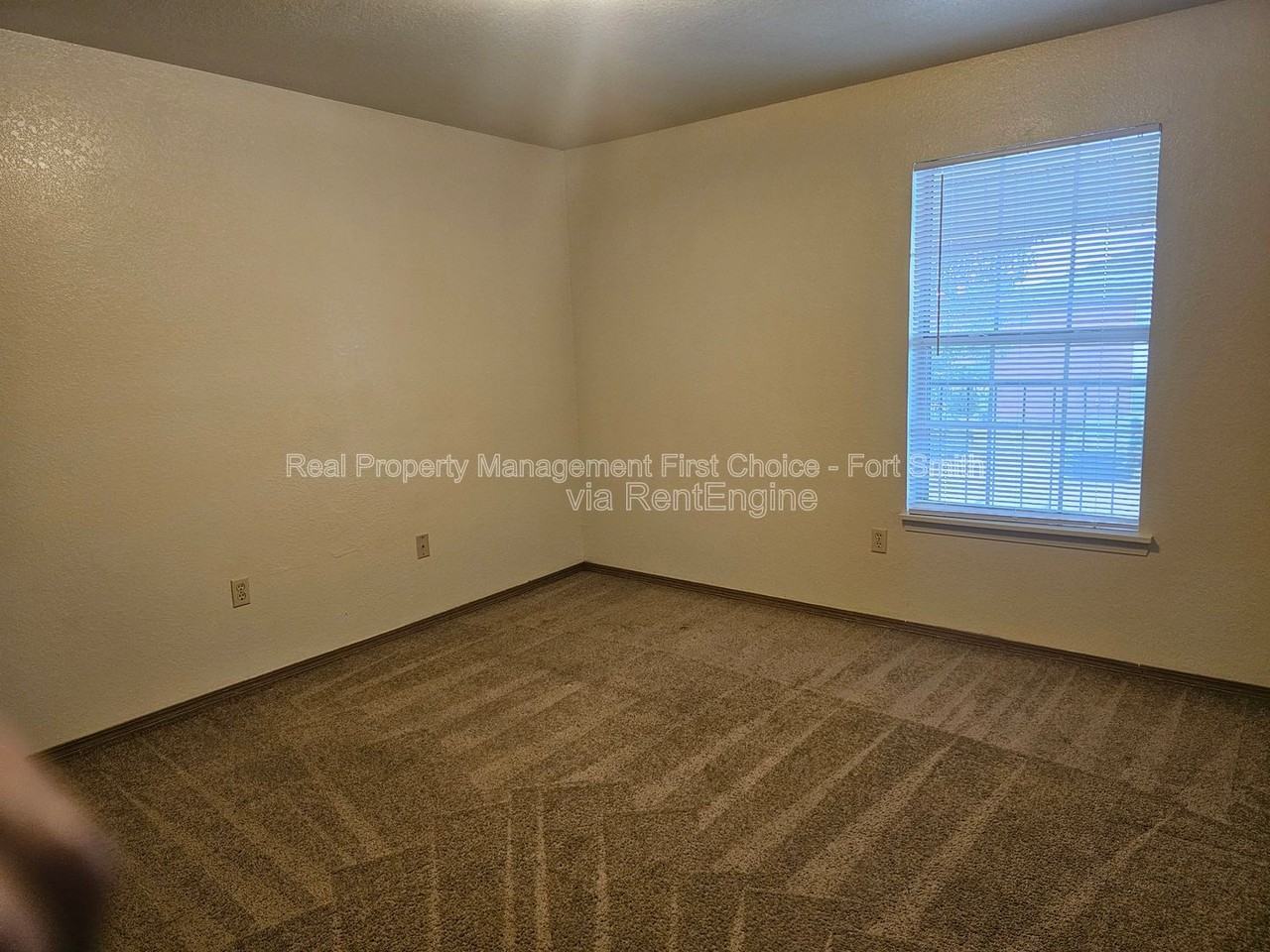 30 Cedar Creek Ct #8 - Photo 4 of 11