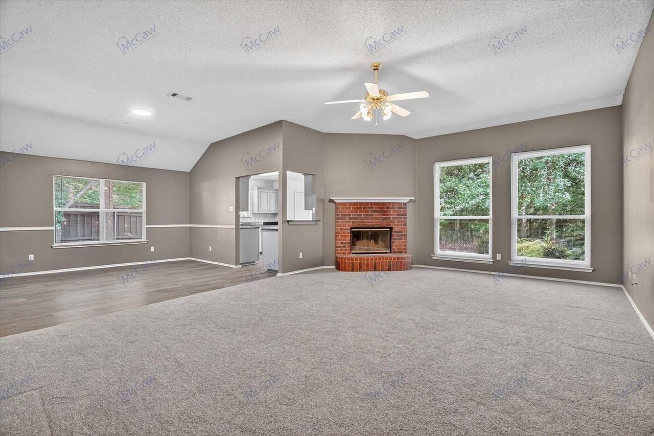 549 Dylan Ct - Photo 5 of 22