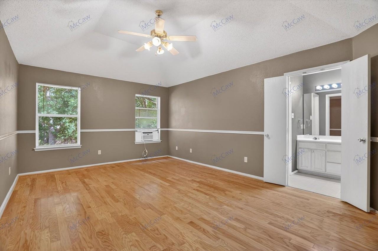 549 Dylan Ct - Photo 6 of 22