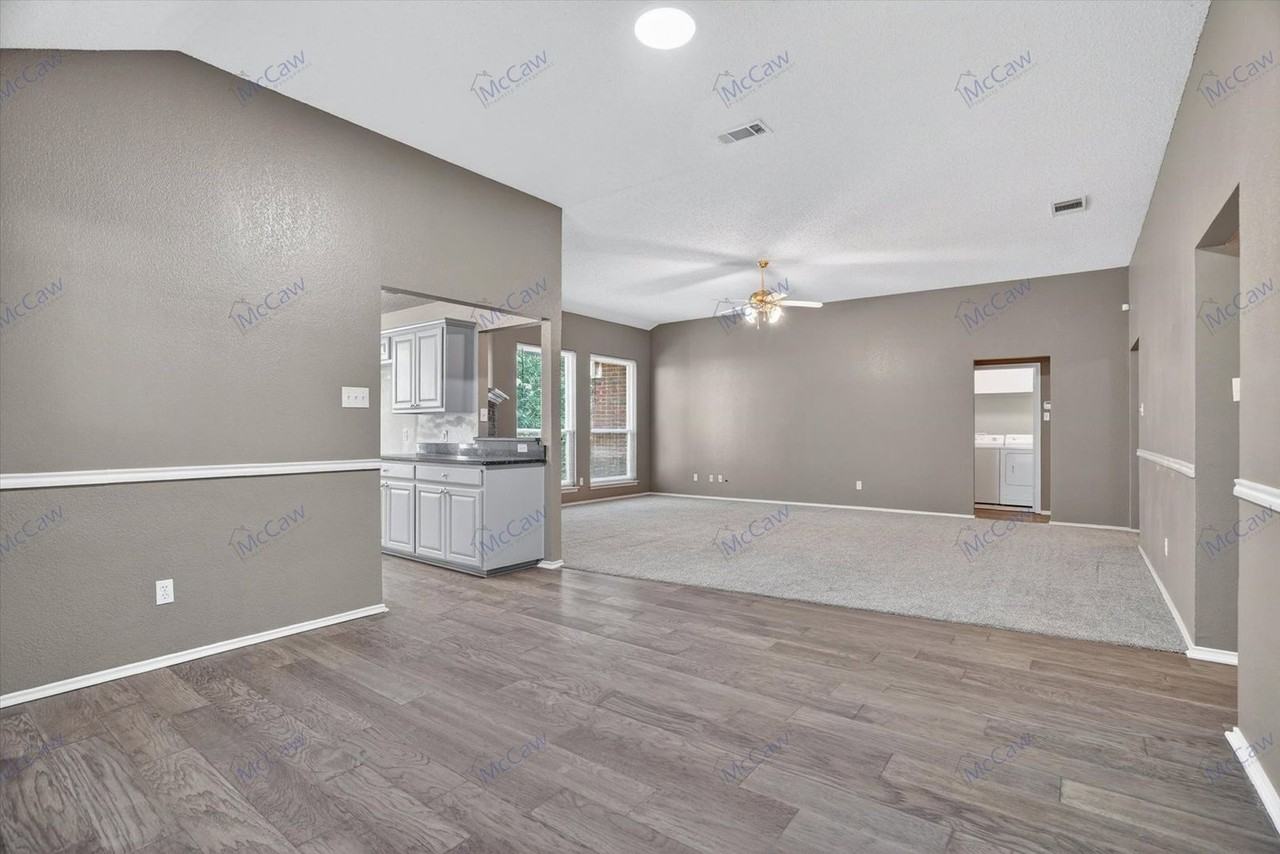 549 Dylan Ct - Photo 7 of 22