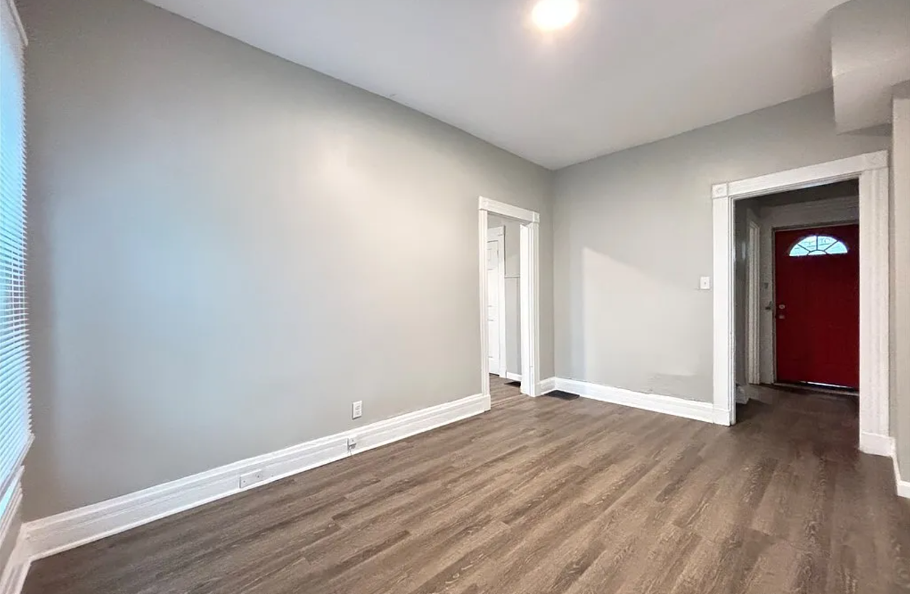 3131 Harvard Ave - Photo 3 of 26