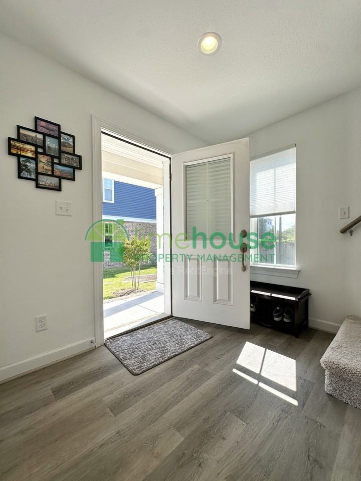 4329 Pinter Ln #1 - Photo 2 of 25