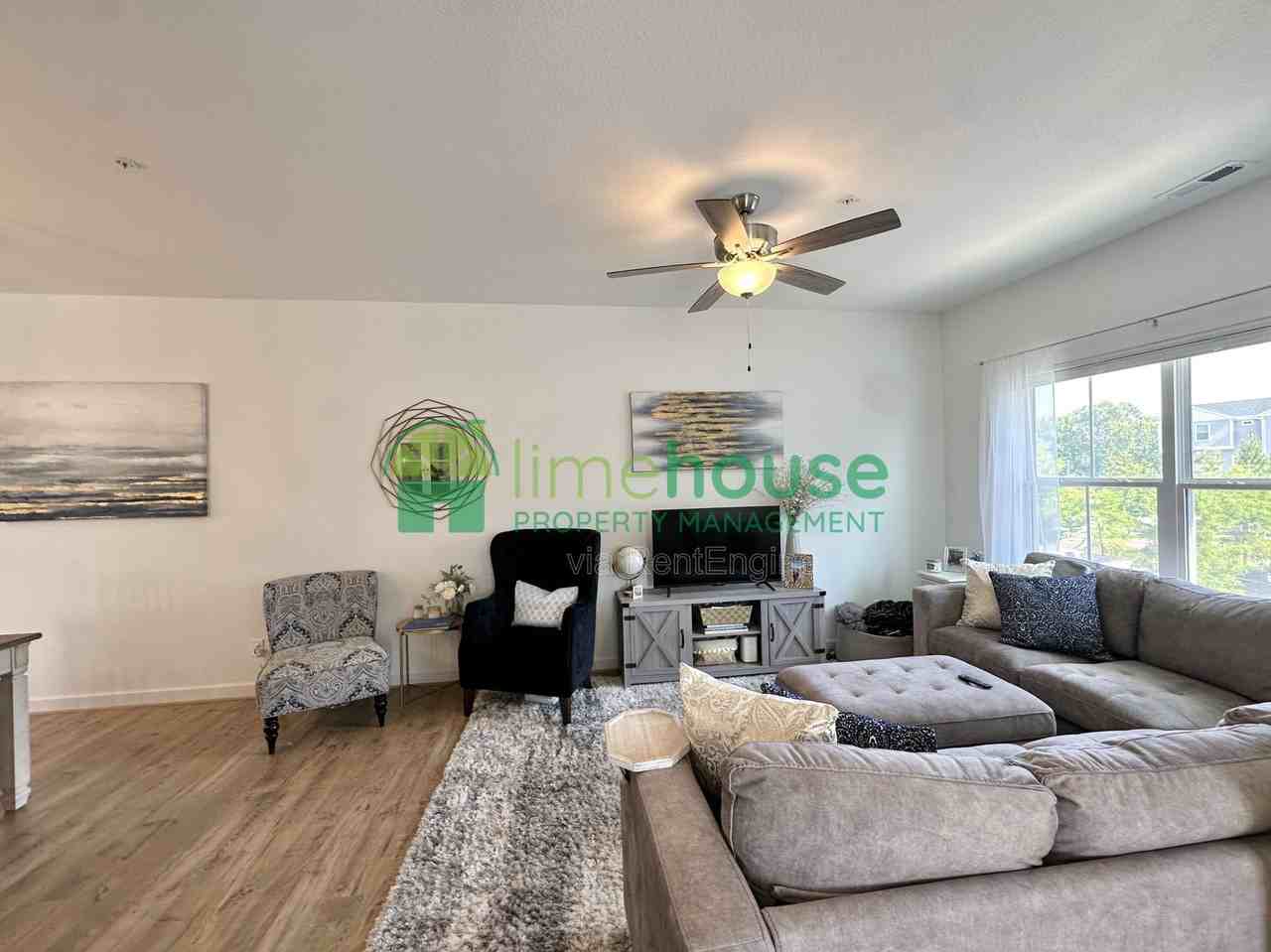 4329 Pinter Ln #1 - Photo 4 of 25