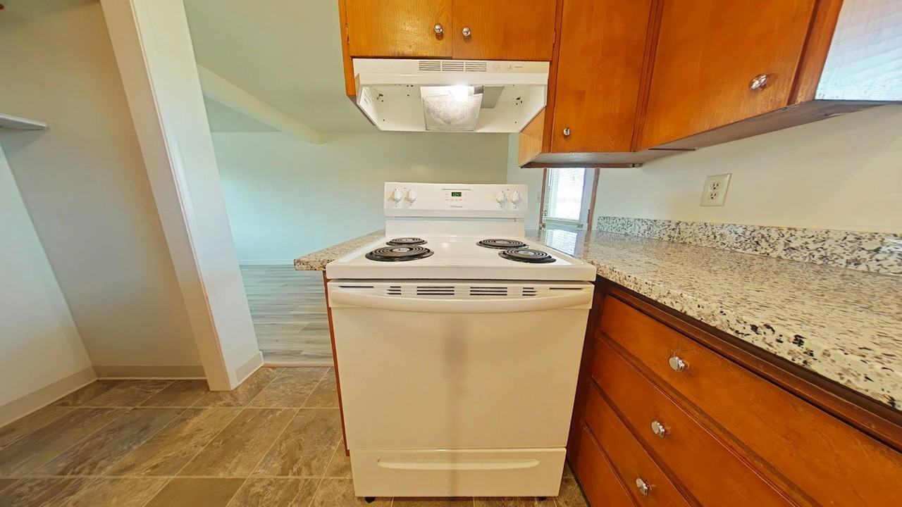 115 S 20th St #3 - Photo 5 of 11