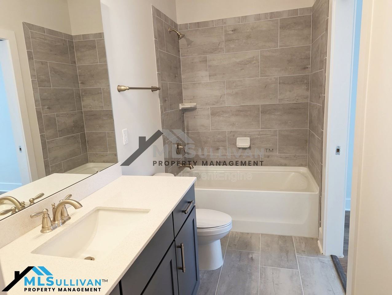 701 Grant St - Photo 5 of 11