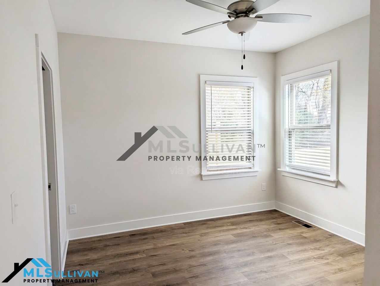 701 Grant St - Photo 6 of 11