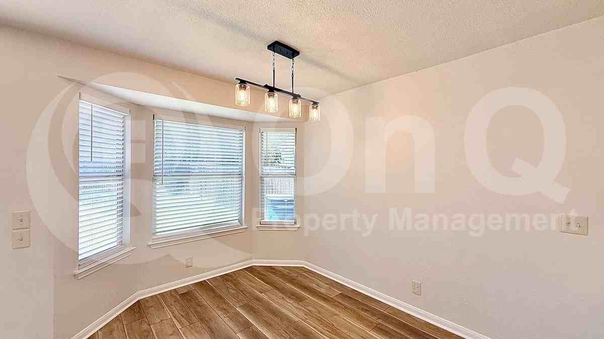 21204 Secretariat Ridge Ln - Photo 6 of 20