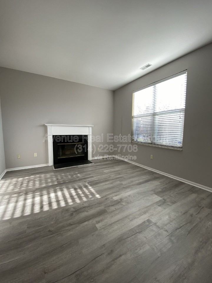 4127 Westminster Pl - Photo 3 of 15