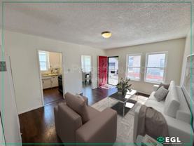315 W Queen St #B - Photo 1 of 1