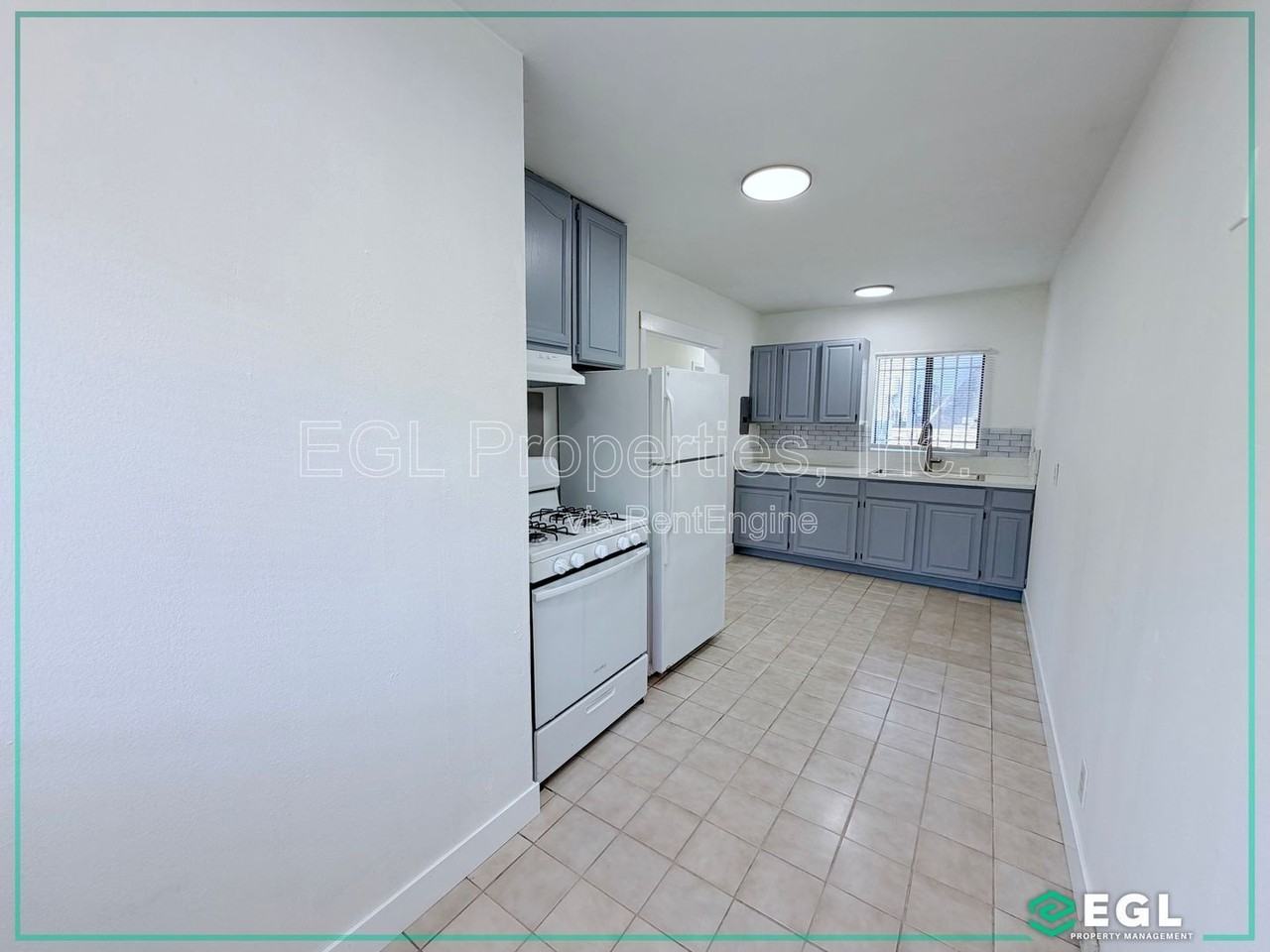 2822 12th Ave - Photo 5 of 14